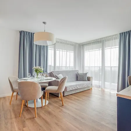 Jantaris, Sun & Snow *