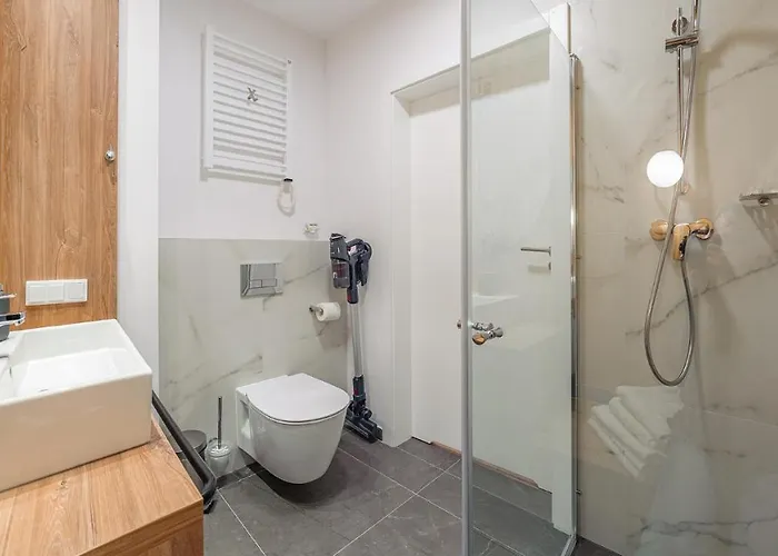 Jantaris, Sun & Snow *